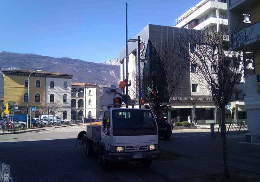 illuminazione pubblica basso consumo comune di rovereto monfredini fausto
